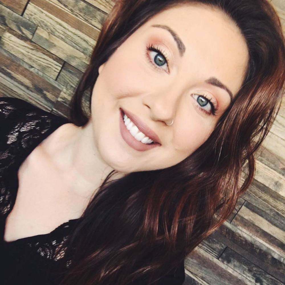 Meet your Posher, Brooke